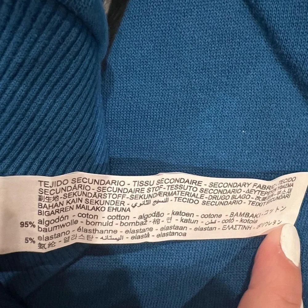 Zara Unisex Sweatshirt